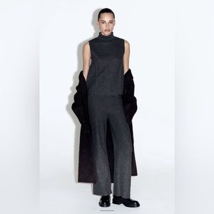 *NWT* Zara Sleeveless Sweater Set - Dark Gray